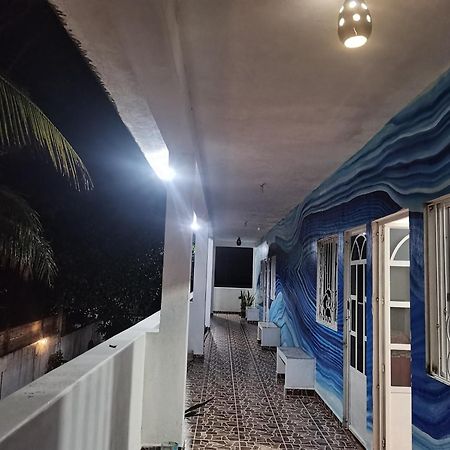 Blue Hotel Бакалар Экстерьер фото