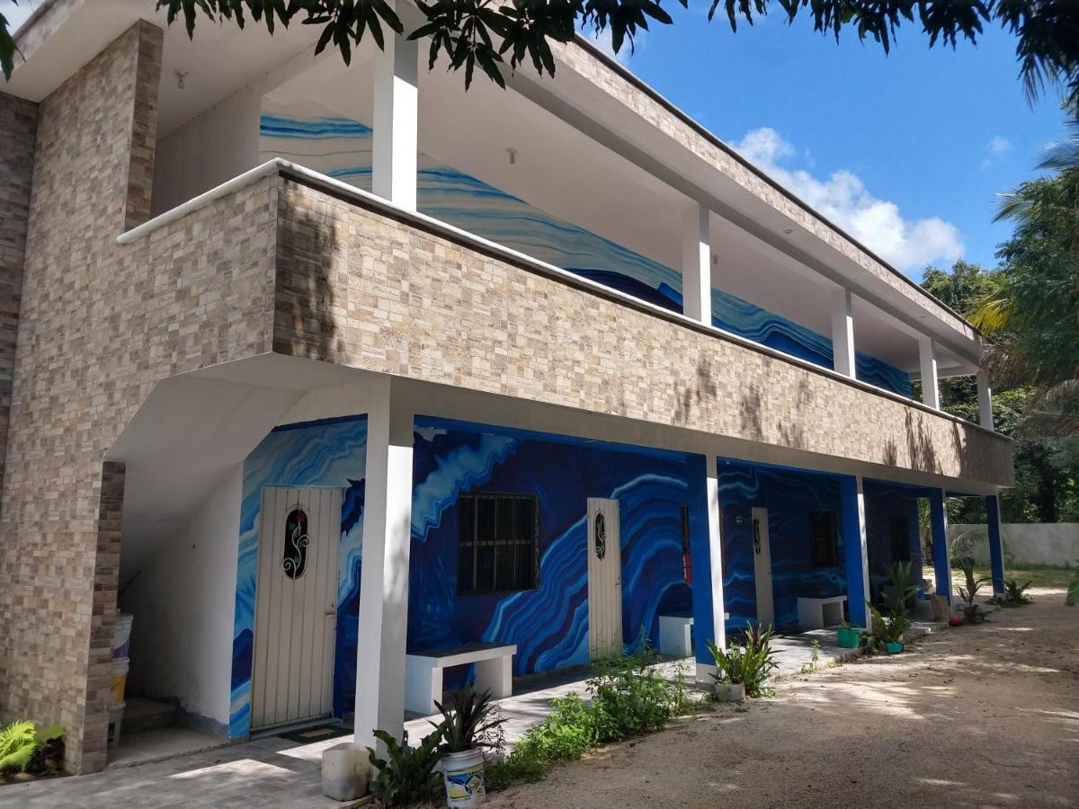 Blue Hotel Бакалар Экстерьер фото